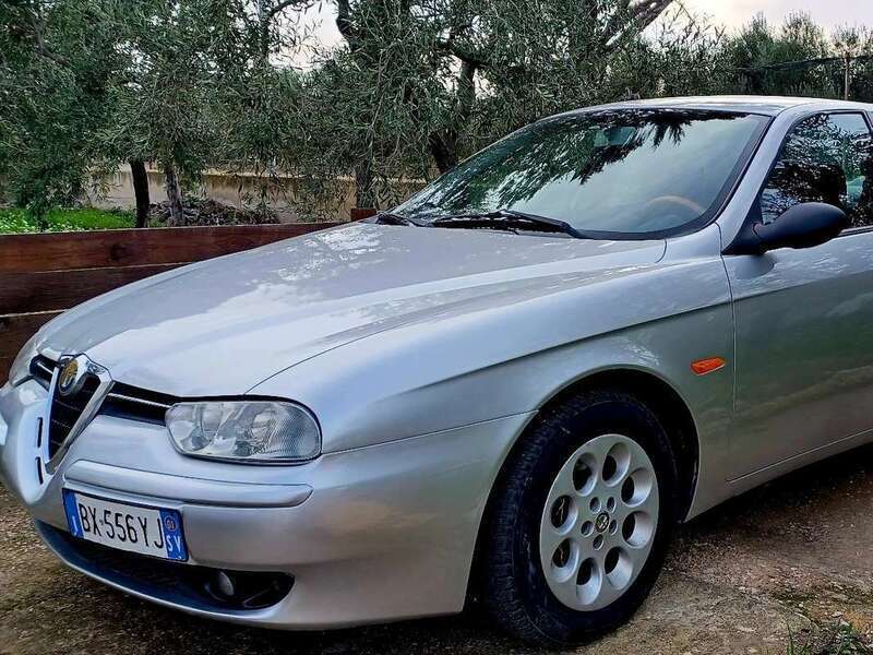 Usato 2001 Alfa Romeo 156 1.9 Diesel 116 CV (3.200 €)