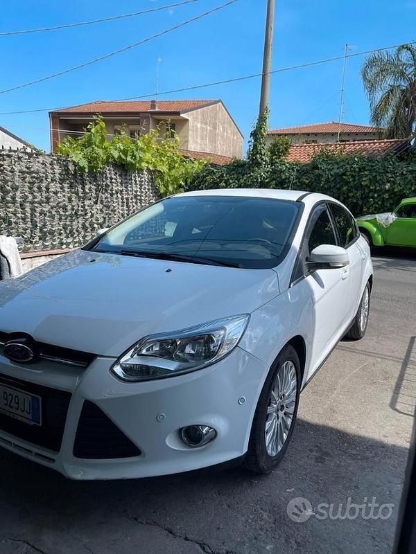 Usata Ford Focus Business Edition 105 CV (77 kW) 2012 Bianco Berlina
