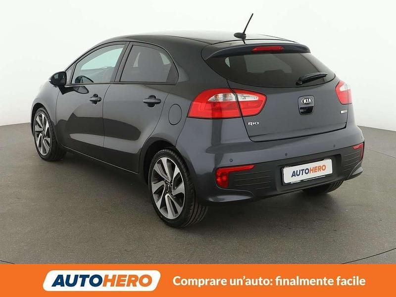Usata Kia Rio 90 CV (66 kW) 2017 Grigio Berlina