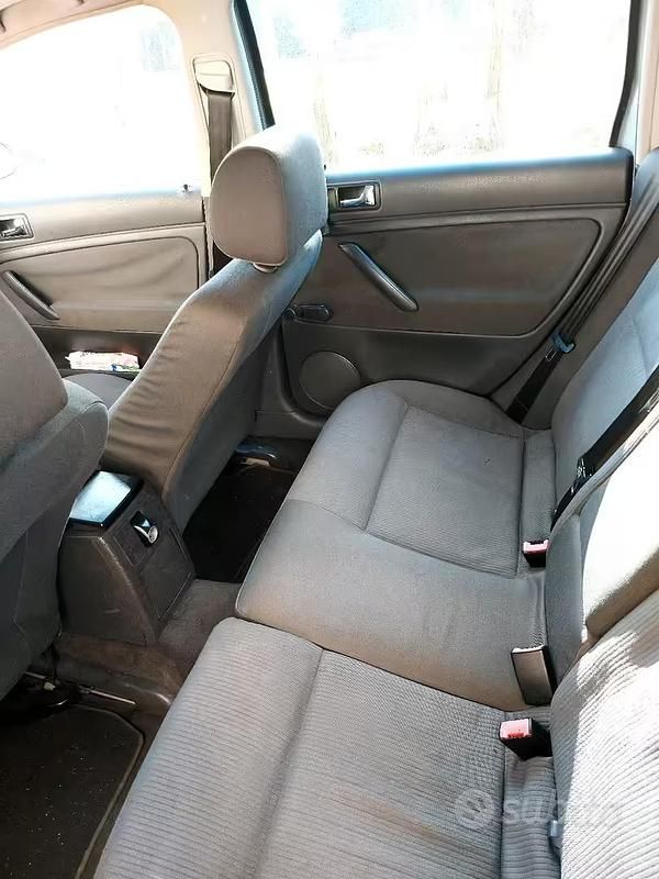 Usata VW Passat 130 CV (95 kW) 2005 Station wagon