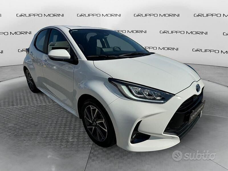 Usata Toyota Yaris Hybrid Trend 116 CV (85 kW) 2022 Other Berlina