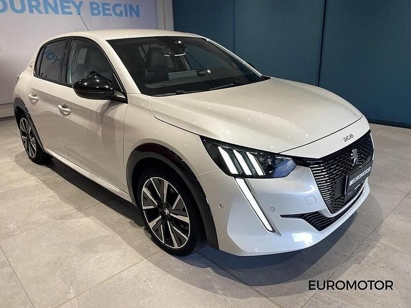 Usata Peugeot 208 GT 102 CV (75 kW) 2022 Bianco Utilitaria