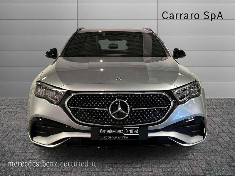 Usata Mercedes E300 Advanced 197 CV (144 kW) 2024 Argento metallizzato Station wagon