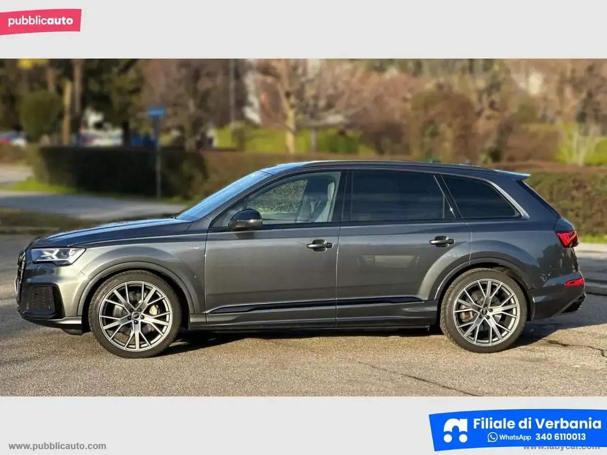 Usata Audi Q7 S-Line 286 CV (210 kW) 2022 Grigio SUV