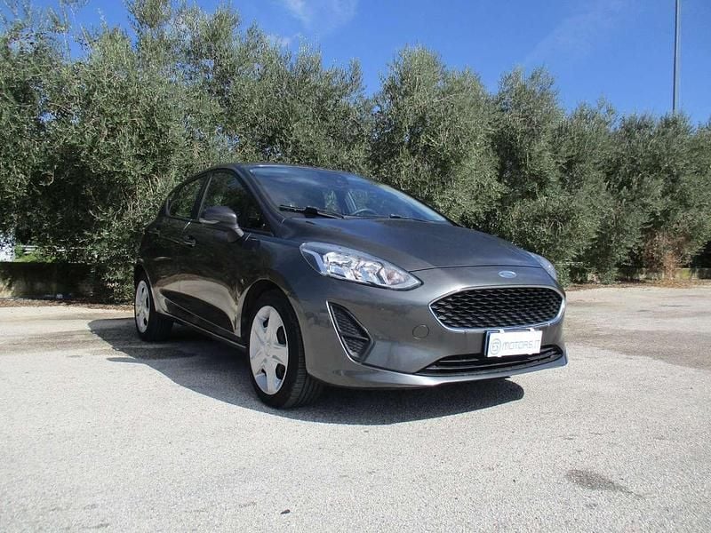 Usata Ford Fiesta Vignale 86 CV (63 kW) 2018 Grigio Utilitaria