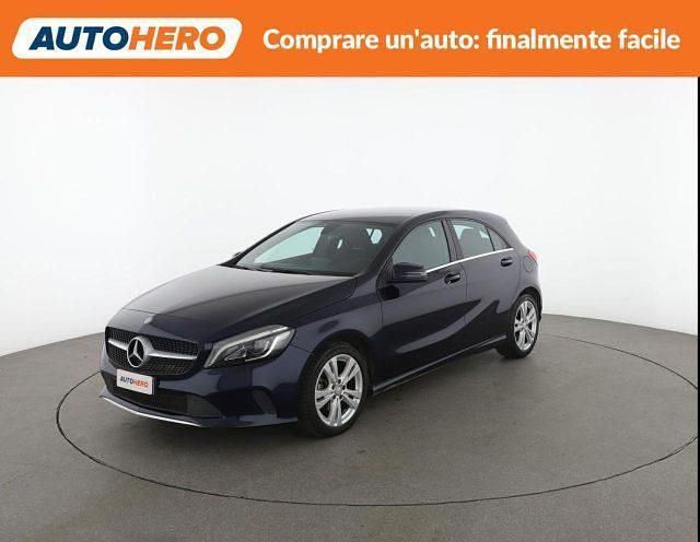 Usata Mercedes A200 135 CV (99 kW) 2017 Blu Berlina