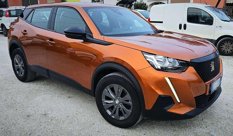 Gebraucht Peugeot 2008 131 PS (96 kW) 2023 Other SUV