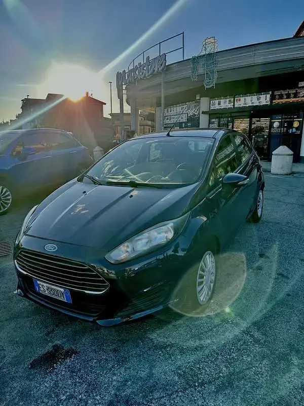 Usata Ford Fiesta Titanium 60 CV (44 kW) 2013 Berlina
