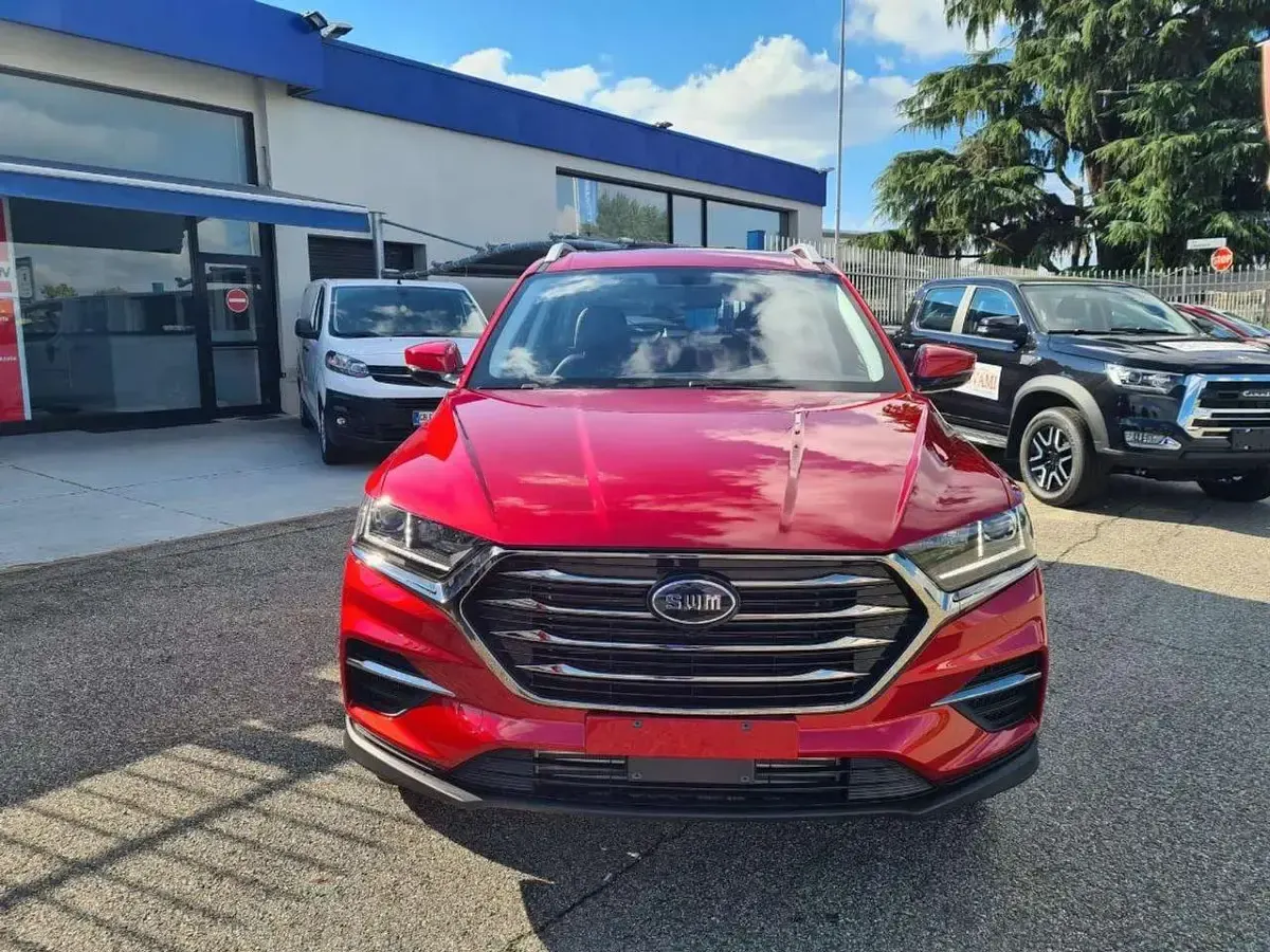 Nieuw SWM G01 133 PK (97 kW) 2025 Rood SUV