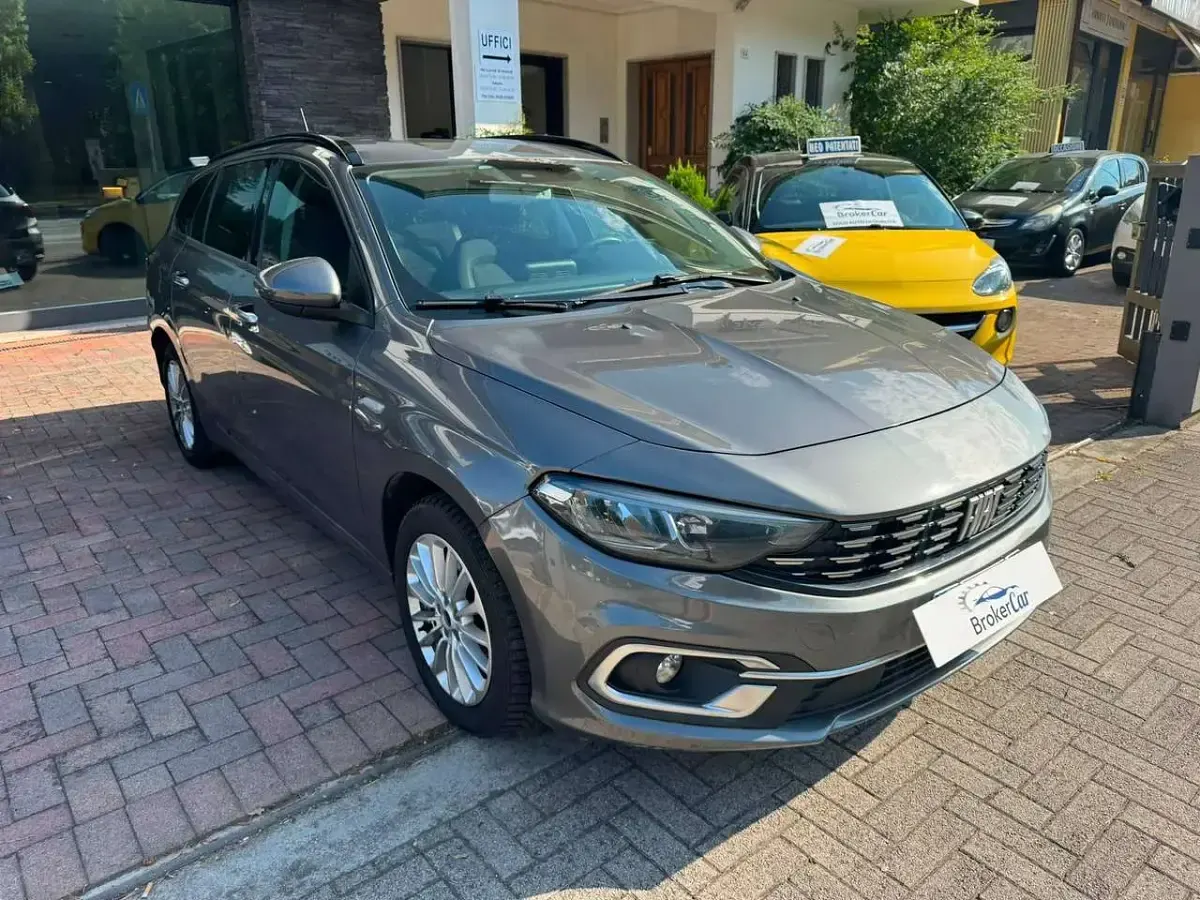 Usata Fiat Tipo Life 95 CV (69 kW) 2021 Grigio Station wagon