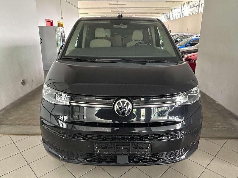 Nero Usata 2024 VW T7 Life Furgone | 57.000 € (Buon prezzo) - Immagine 1/4