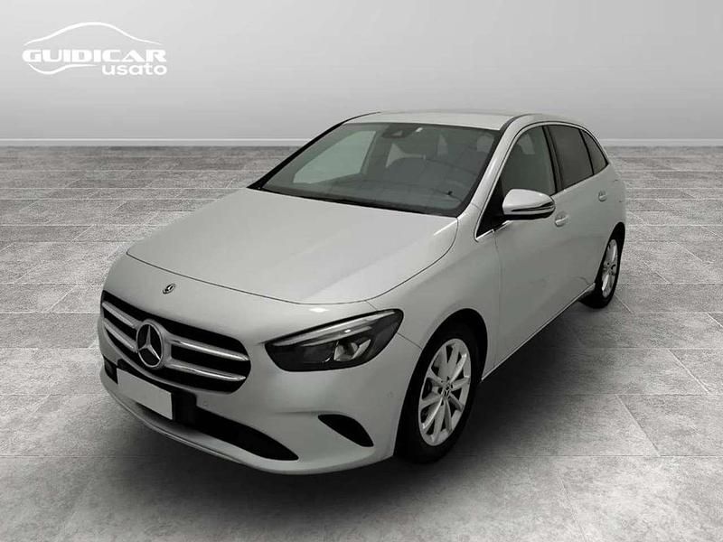Grigio metallizzato chiaro Usata 2019 Mercedes B180 Monovolume | 16.500 € (Super prezzo) - Immagine 1/4