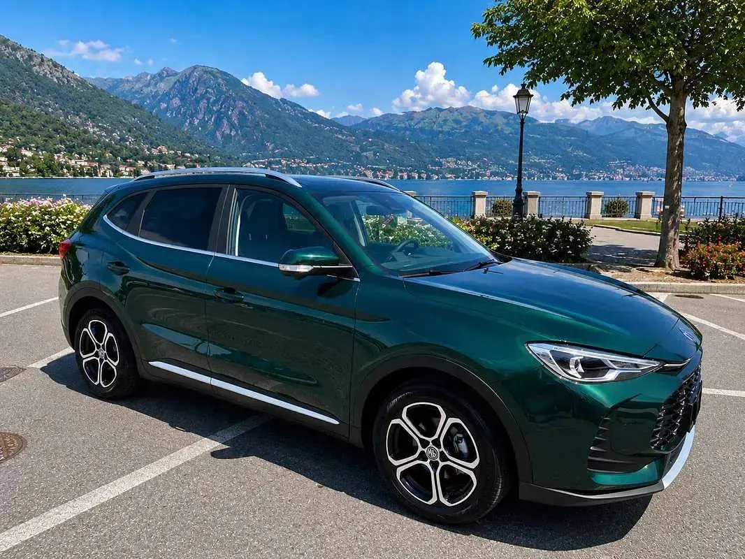 Usata MG ZS Comfort 116 CV (85 kW) 2025 Verde SUV