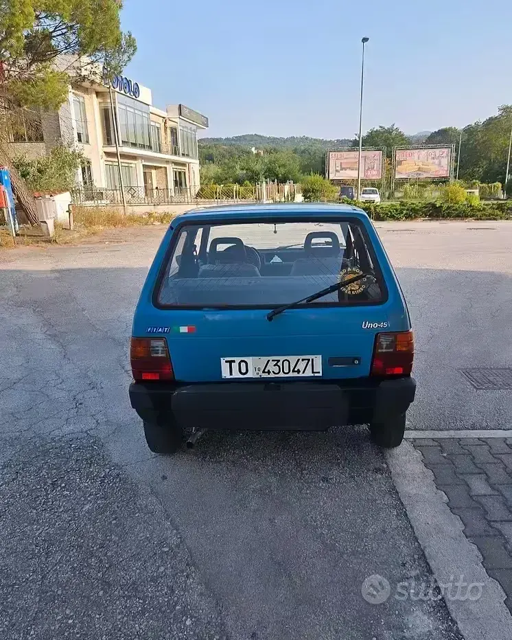 Usata Fiat Uno 45 CV (33 kW) 1984 Bluazzurro Utilitaria