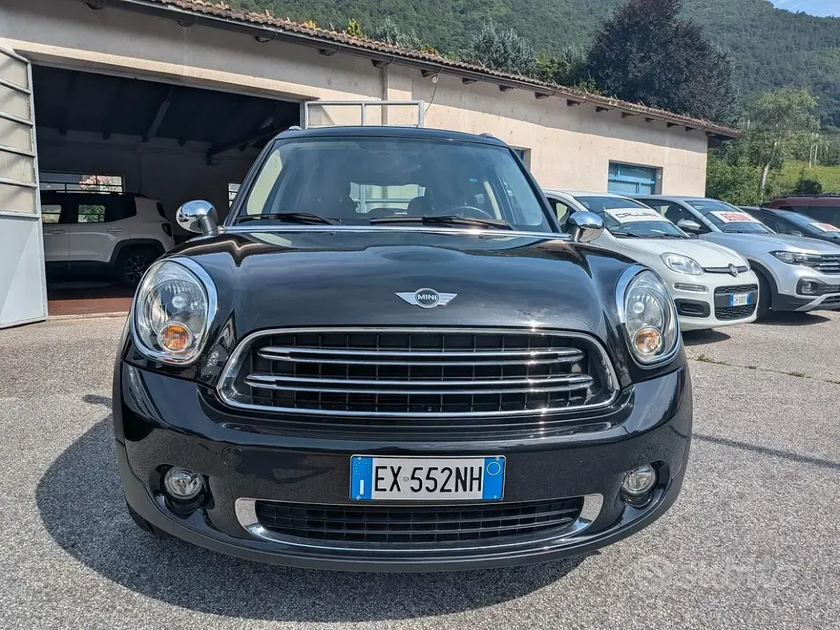 Usata Mini One Countryman 98 CV (72 kW) 2014 Nero SUV