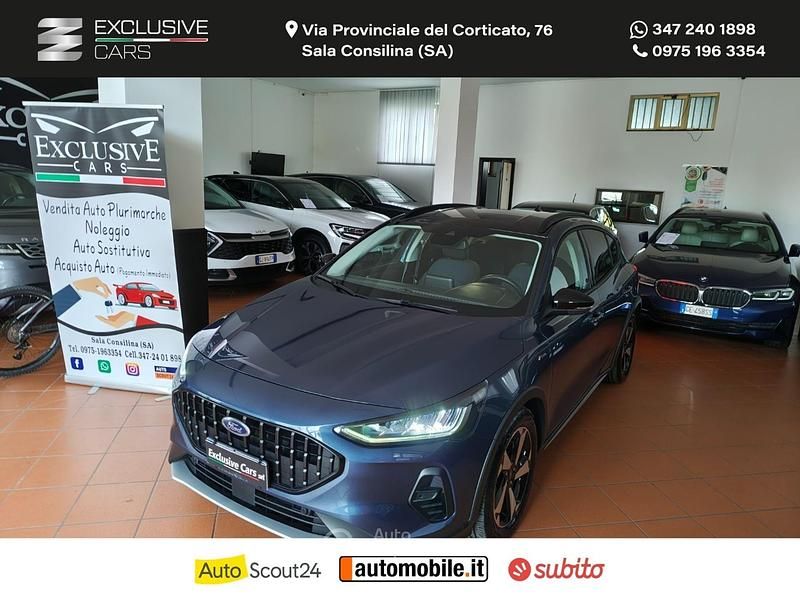 Usata Ford Focus 125 CV (91 kW) 2023 Blu/azzurro Berlina