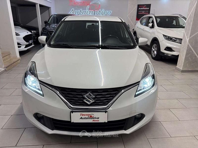 Usata Suzuki Baleno 90 CV (66 kW) 2019 Bianco metallizzato Utilitaria