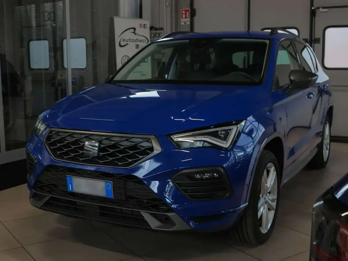 Usata Seat Ateca FR 150 CV (110 kW) 2023 Blu/azzurro SUV