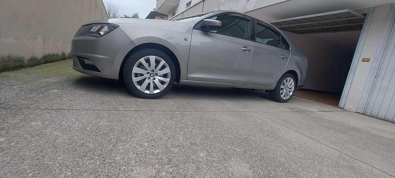 Usata Seat Toledo Style 105 CV (77 kW) 2014 Utilitaria