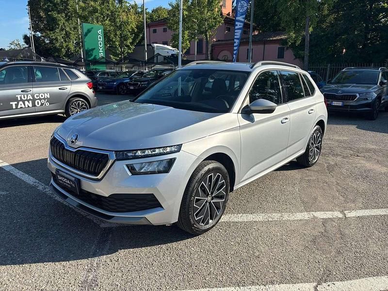 Argento Usata 2022 Skoda Kamiq Ambition SUV | 15.300 € (Buon prezzo) - Immagine 1/4