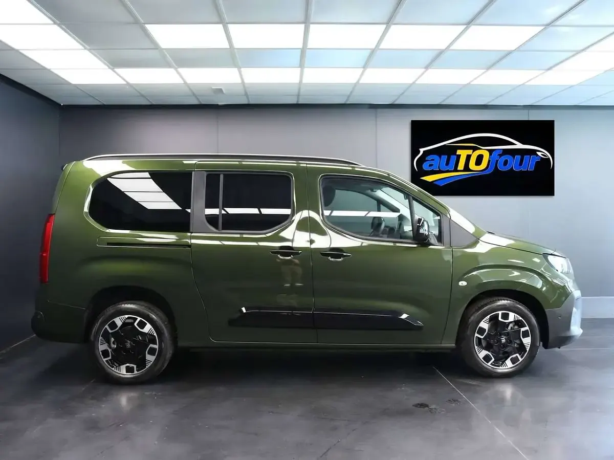 Nuova Fiat Qubo La Prima 131 CV (96 kW) 2026 Verde Monovolume