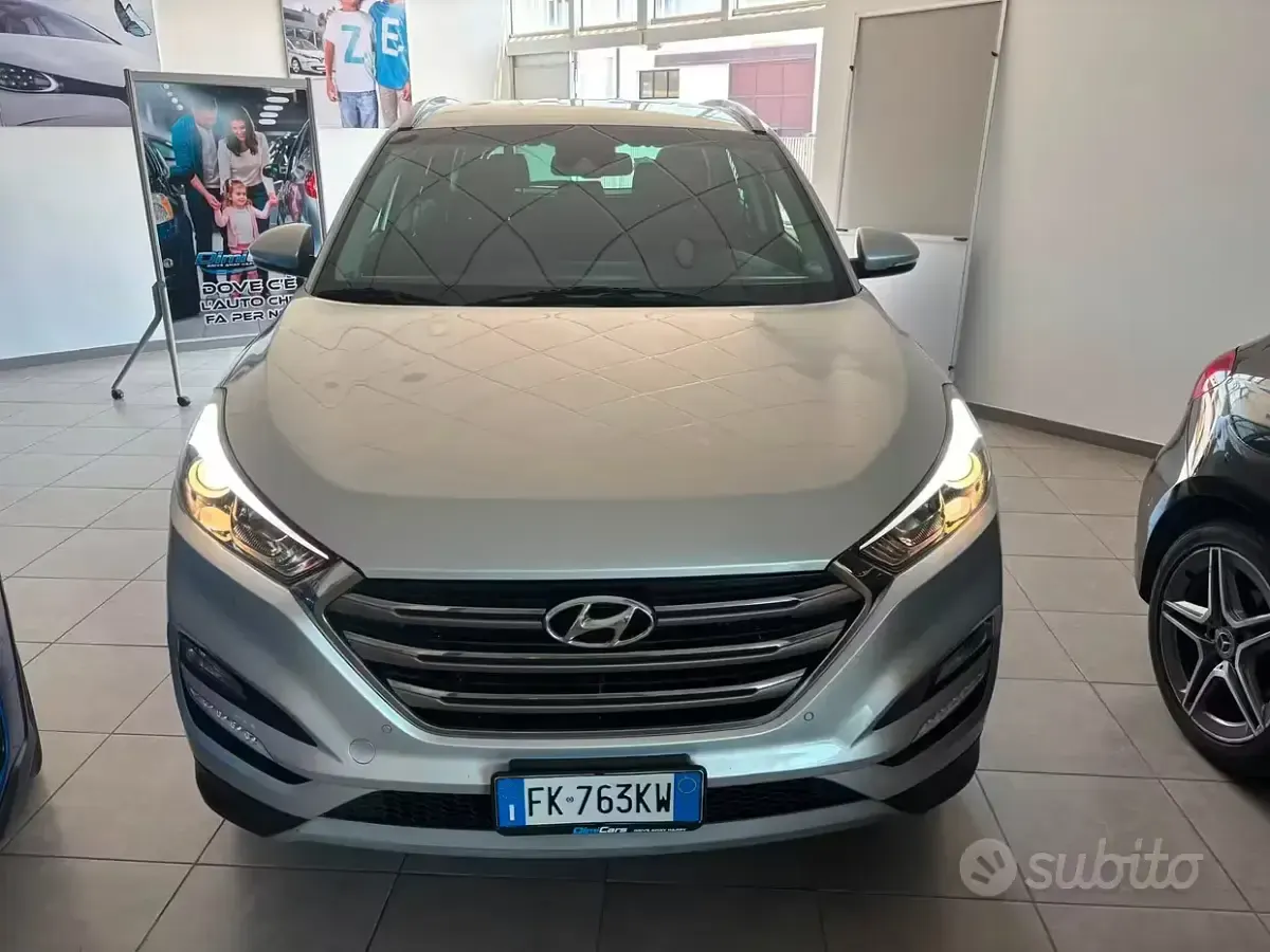 Usata Hyundai Tucson Xpossible 116 CV (85 kW) 2017 Grigio SUV