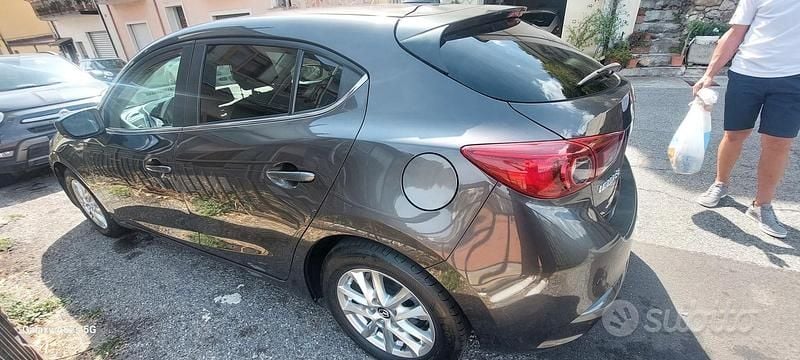 Usata Mazda 3 2018 Grigio Station wagon