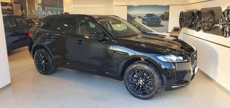 Usata Jaguar F-Pace R-Sport 179 CV (131 kW) 2021 Nero metallizzato SUV