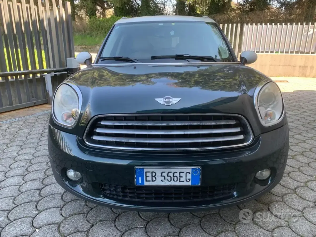 Usata Mini Cooper Countryman 122 CV (89 kW) 2011 Verde SUV