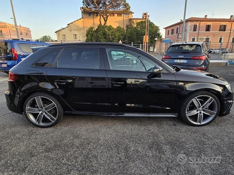 Nero Usata 2015 Audi A3 S-Line Station wagon | 16.400 € - Immagine 1/4