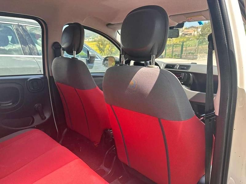 Usata Fiat Panda Pop 75 CV (55 kW) 2012 Bianco Utilitaria