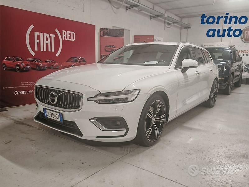 Usata Volvo V60 Inscription 197 CV (144 kW) 2021 Bianco Station wagon