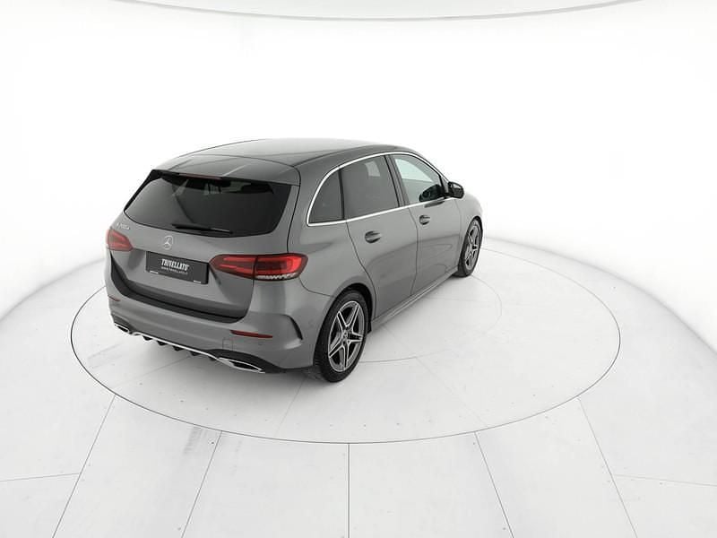 Usata Mercedes B200 Premium 150 CV (110 kW) 2022 Grigio Monovolume