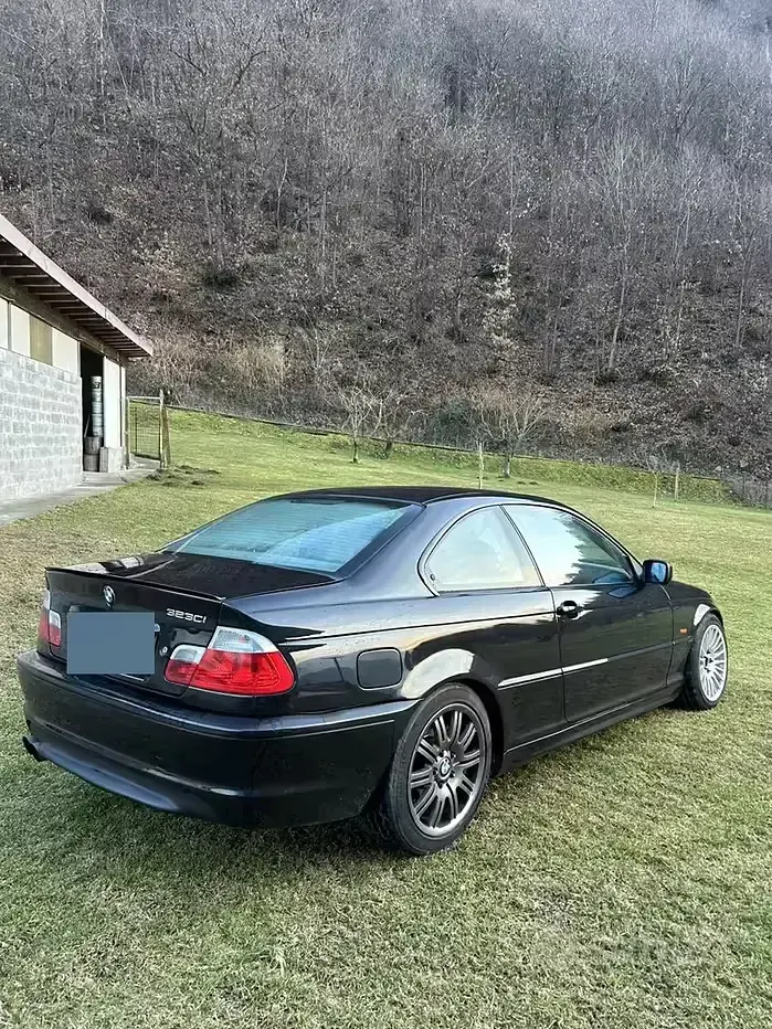 Usata BMW 323 170 CV (125 kW) 2000 Nero Berlina