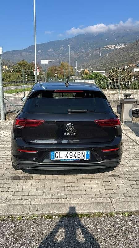 Usata VW Golf VIII 150 CV (110 kW) 2020 Berlina