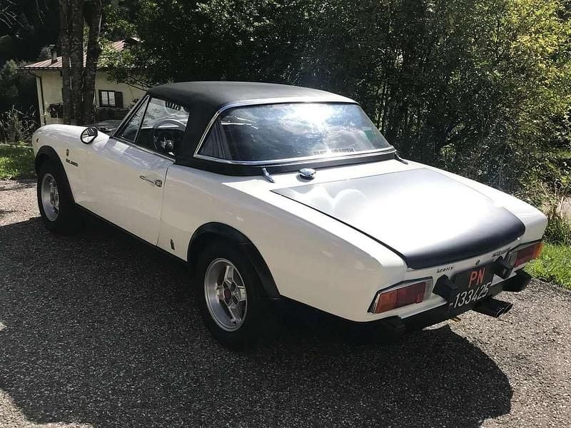 Usata Fiat 124 Spider Abarth 129 CV (94 kW) 1973 Bianco Cabrio