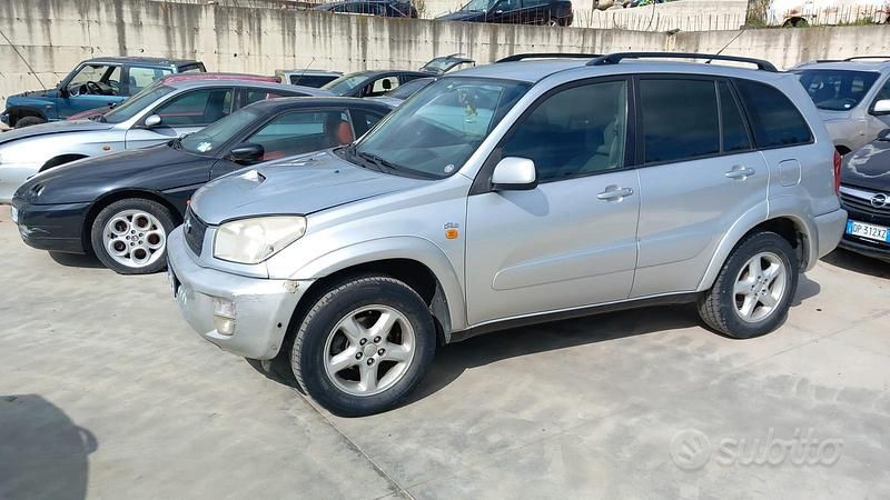 Usata Toyota RAV4 2003 SUV