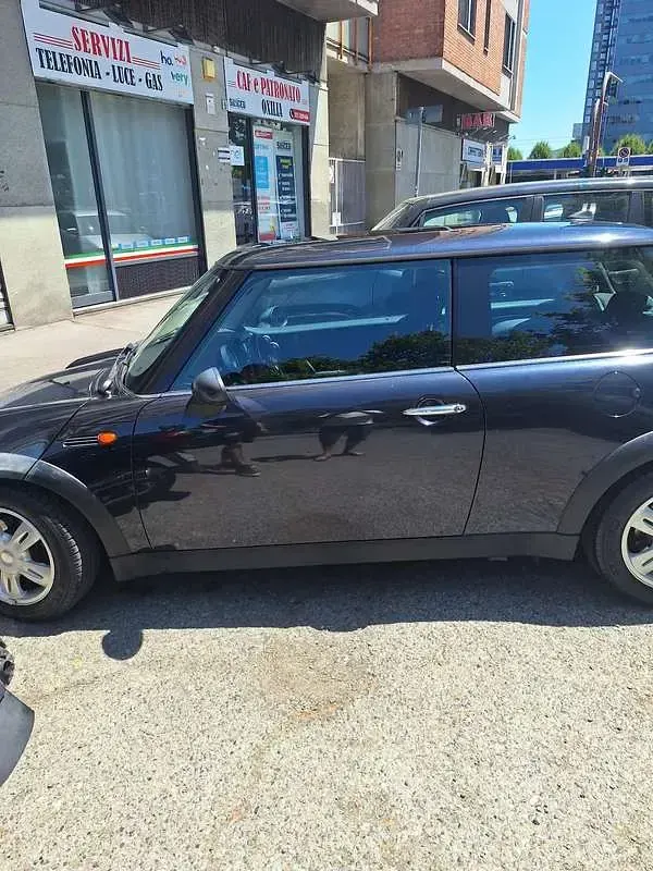 Usata Mini ONE 90 CV (66 kW) 2005 Utilitaria