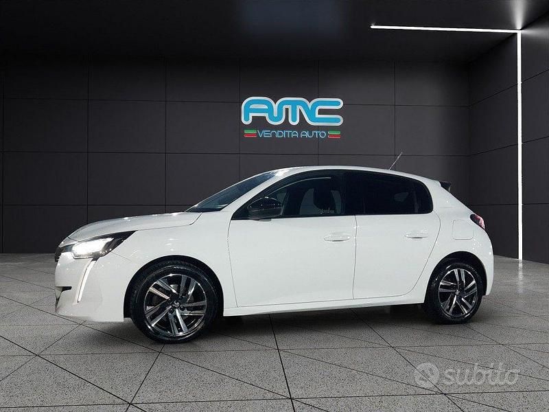 Usata Peugeot 208 Allure 100 CV (73 kW) 2023 Bianco Utilitaria