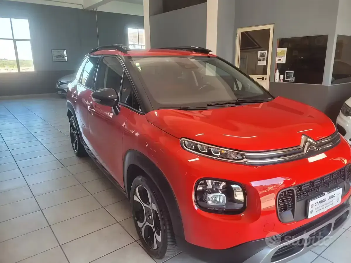 Usata Citroën C3 Aircross Shine 102 CV (75 kW) 2018 Rosso SUV
