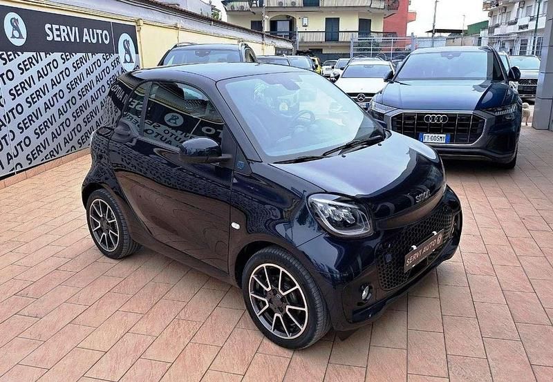 Usata Smart ForTwo Coupé Prime 41 kW (56 CV) 2021 Blu/azzurro Utilitaria