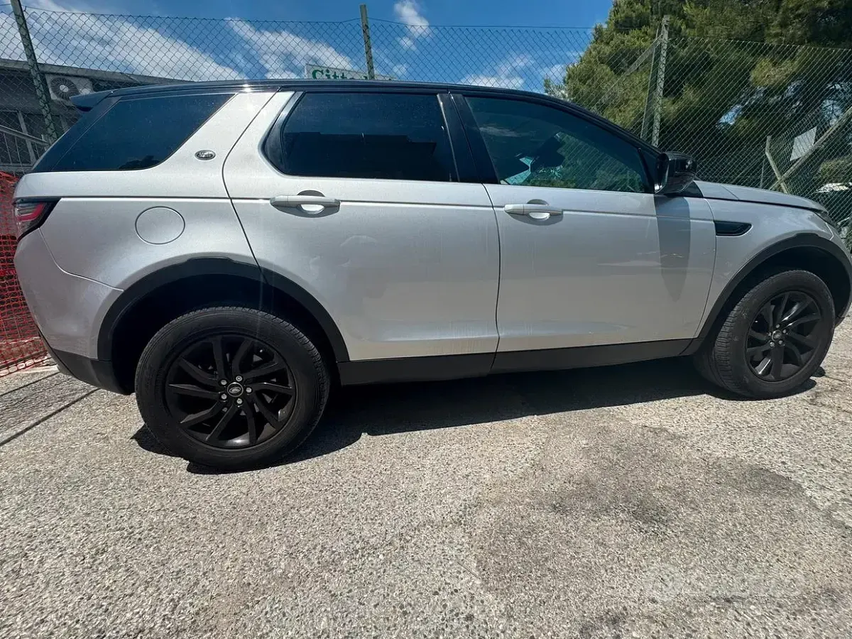 Usata Land Rover Discovery Sport 150 CV (110 kW) 2017 Grigio SUV