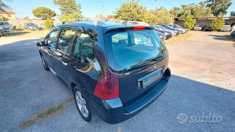 Usata Peugeot 307 107 CV (78 kW) 2004 Nero Station wagon