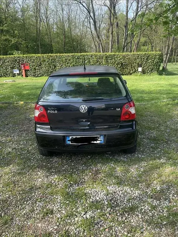 Usata VW Polo Trendline 75 CV (55 kW) 2002 Nero Berlina