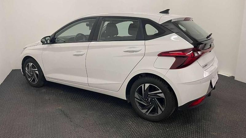 Usata Hyundai i20 84 CV (61 kW) 2022 Bianco Berlina
