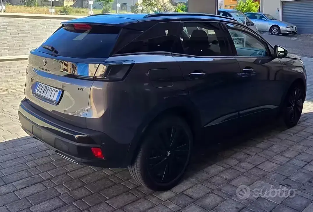 Usata Peugeot 3008 GT 131 CV (96 kW) 2023 Grigio SUV