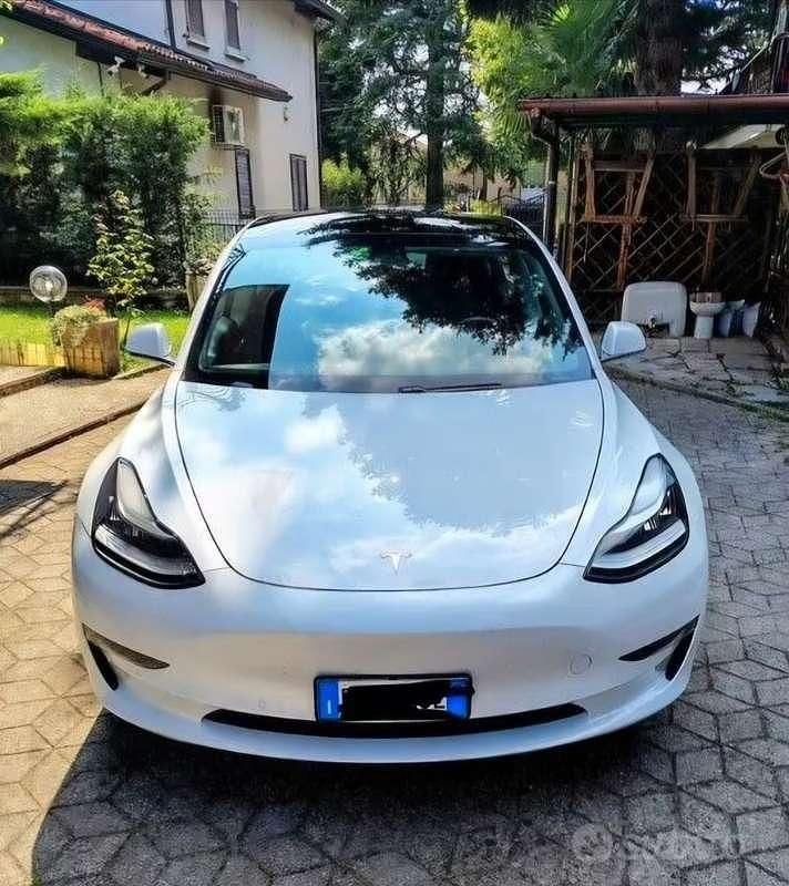 Occasion Tesla Model 3 Standard Range 88 kW (120 ch) 2019 Berline