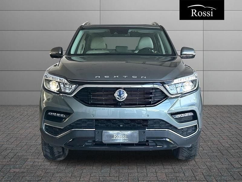 Usata Ssangyong (KGM) Rexton 181 CV (133 kW) 2018 Grigio medio metallizzato SUV