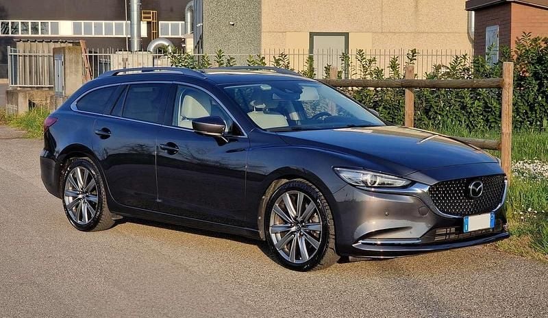 Usata Mazda 6 Exclusive 184 CV (135 kW) 2020 Grigio Station wagon