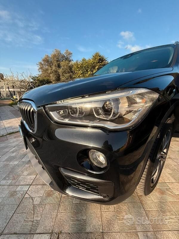 Usata BMW X1 150 CV (110 kW) 2017 Nero SUV